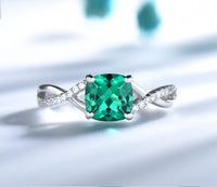 Split Shank Emerald Sterling Silver Ring for Women